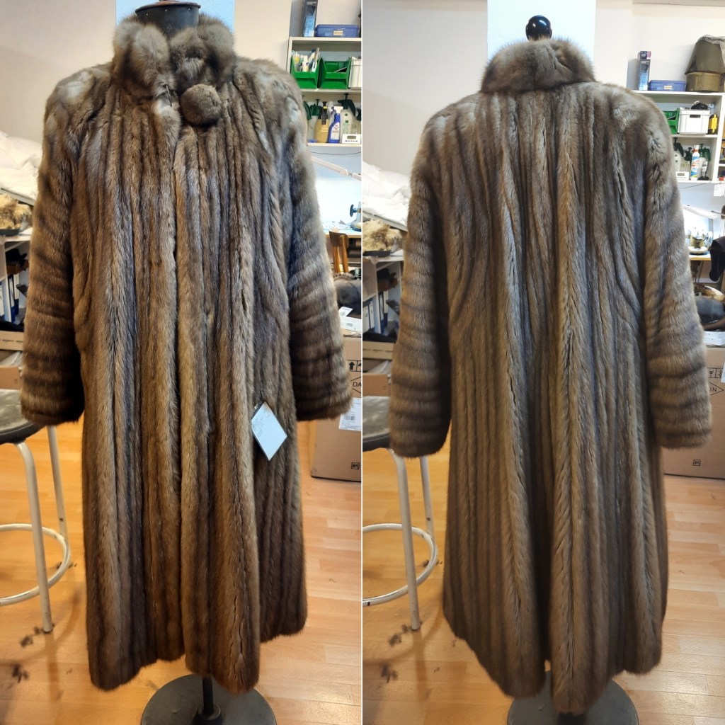 Ausgelassener Zobel Mantel von 1970 und 1980 umgearbeitet.