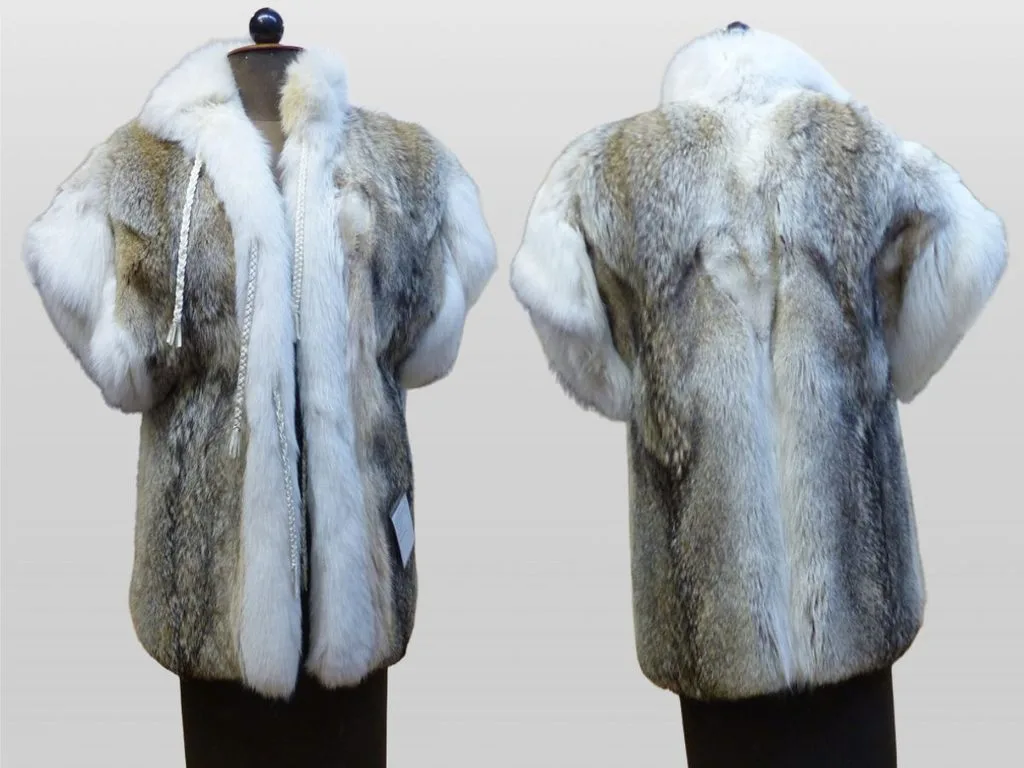 Wolf Blaufuchs Chasuble